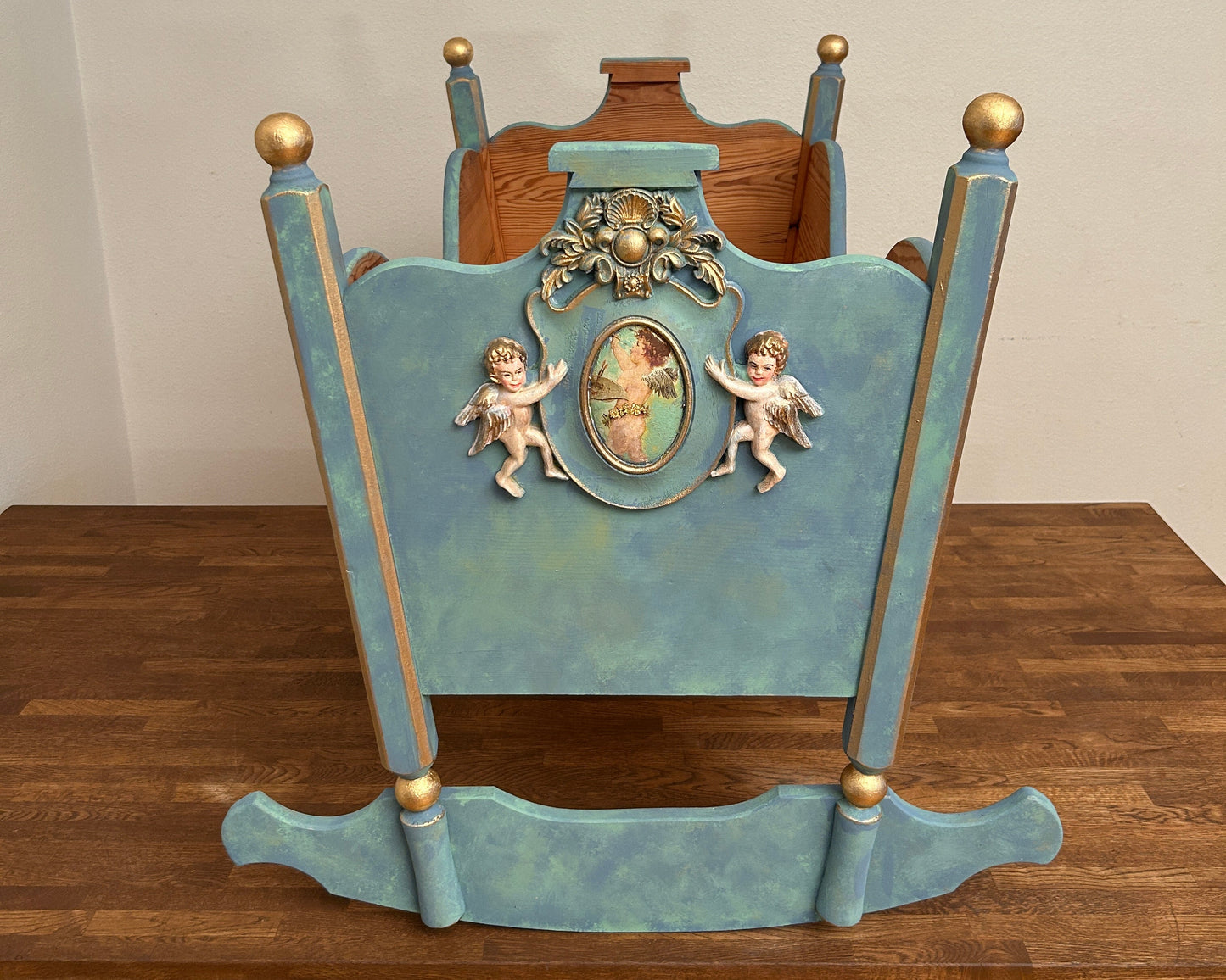 Vintage Redesign Baby Crib – Baby Blue Edition